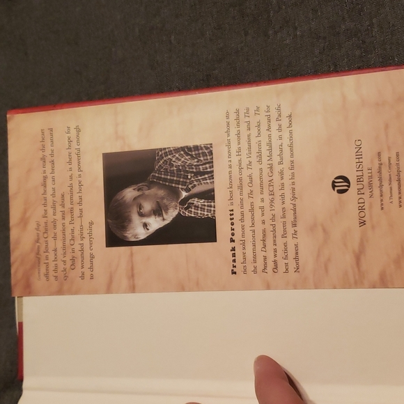 Frank Perennial, The Wounded Spirit. Hardback book. - Picture 7 of 7